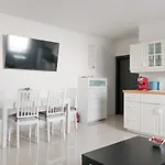 Apartament Zanic With Private Swimming Pool And Sea View Starigrad Paklenica