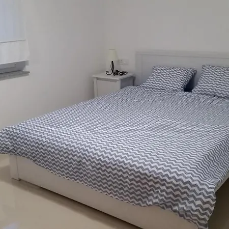 Zanic With Private Swimming Pool And Sea View *