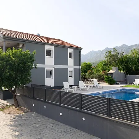 Zanic With Private Swimming Pool And Sea View Apartment