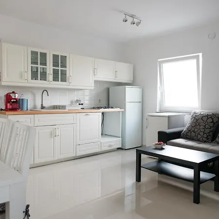 Apartment Zanic With Private Swimming Pool And Sea View Starigrad Paklenica