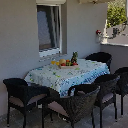 Zanic With Private Swimming Pool And Sea View * Starigrad Paklenica