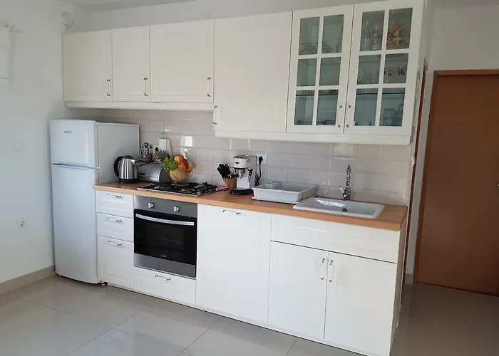 Zanic With Private Swimming Pool And Sea View