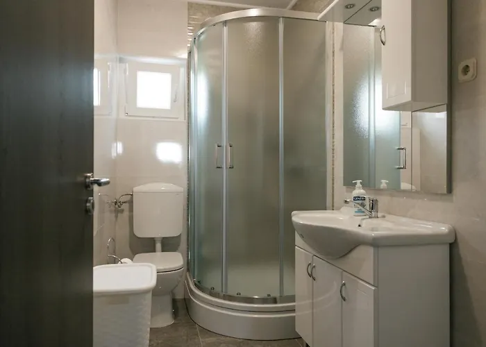 Апартаменты Zanic With Private Swimming Pool And Sea View *